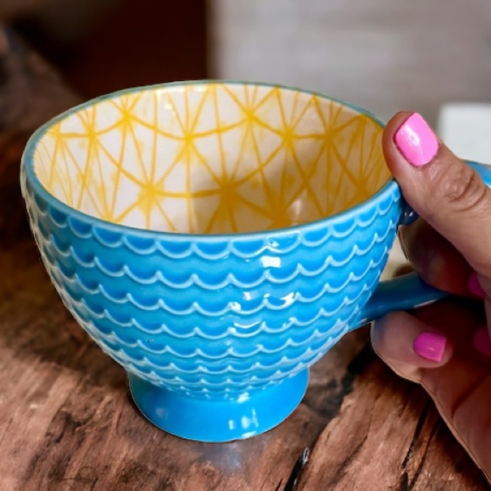 New! Ceramic mug. NWT